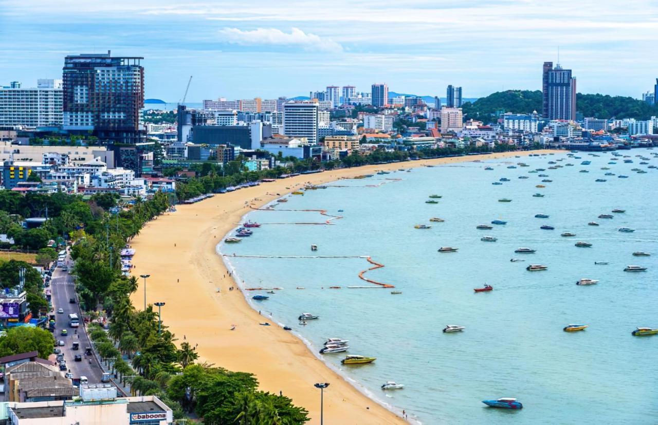 2 Bed Room, Large Living Room @ Central Pattaya Ngoại thất bức ảnh