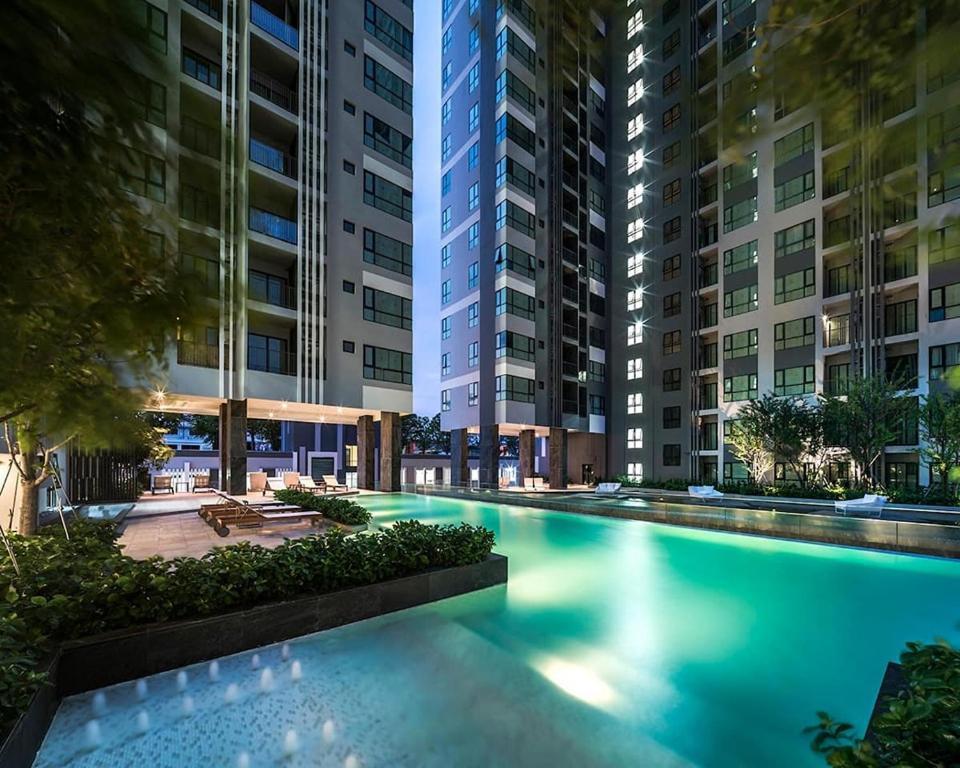 2 Bed Room, Large Living Room @ Central Pattaya Ngoại thất bức ảnh